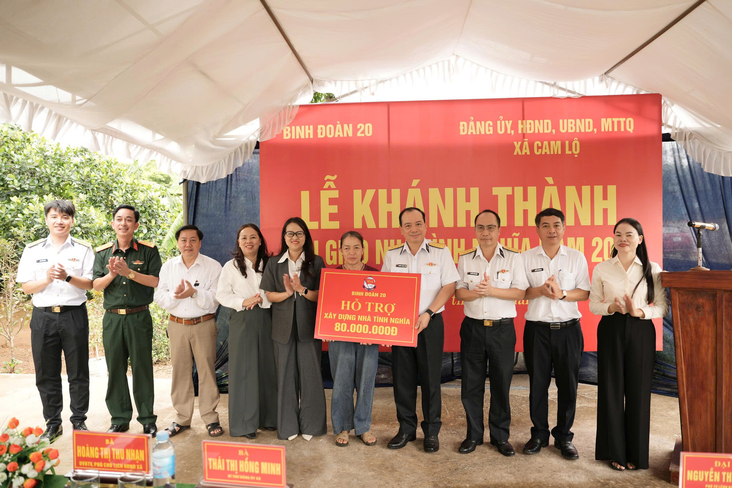 Khánh thành nhà tình nghĩa và tiếp nhận 1,5 tỷ đồng hỗ trợ an sinh xã hội từ Binh đoàn 20